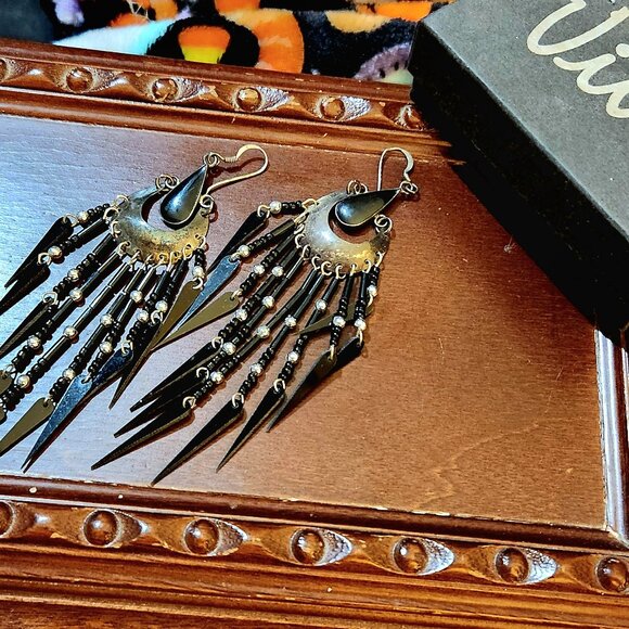 Vintage - Black beaded teardrop dangle earrings - Picture 2 of 2